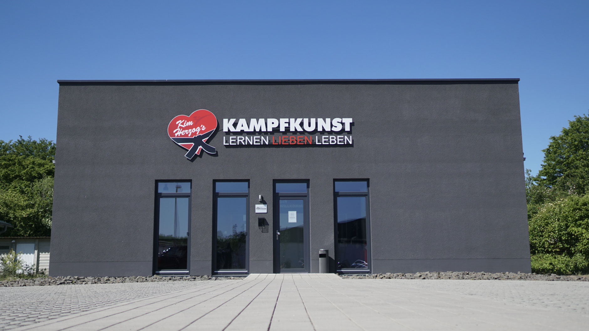 KAMPFKUNST HERZ® – traditionelle Kampfkunst und Lebensschule